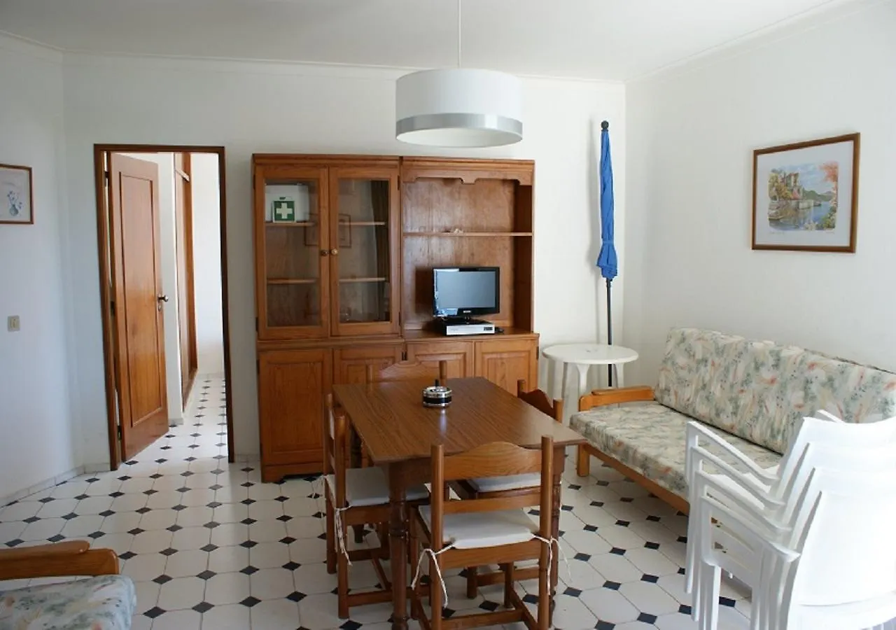 Apartamentos Vau Azul - By Portugalferias Portimao Portugal